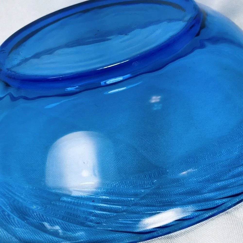 Vintage PYREX USA COBALT BLUE FESTIVA SWIRL Bowl 7.5" Discontinued Pattern - Picture 2 of 8